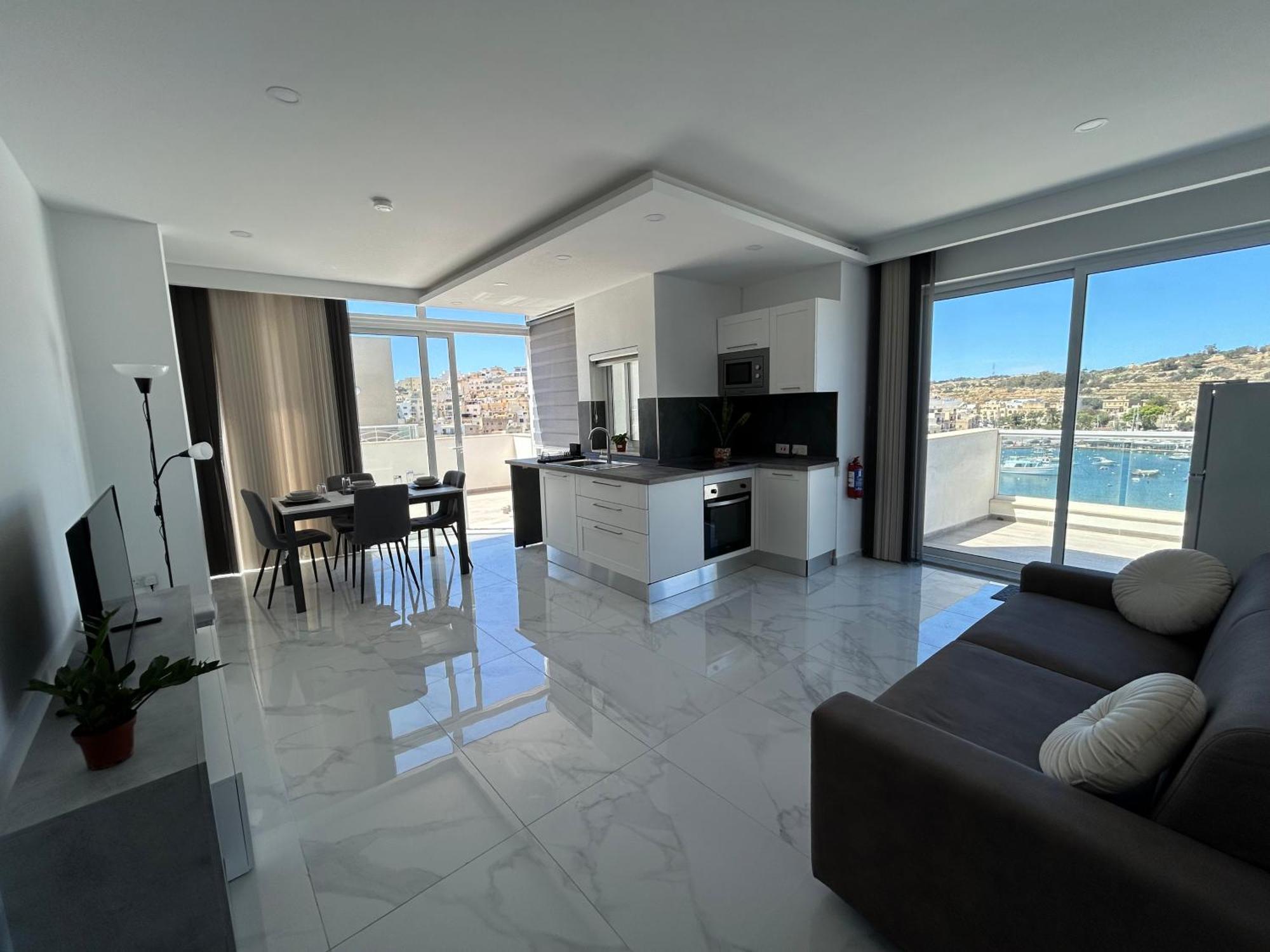 Seaview Setters Penthouse Marsaskala Apartment ภายนอก รูปภาพ