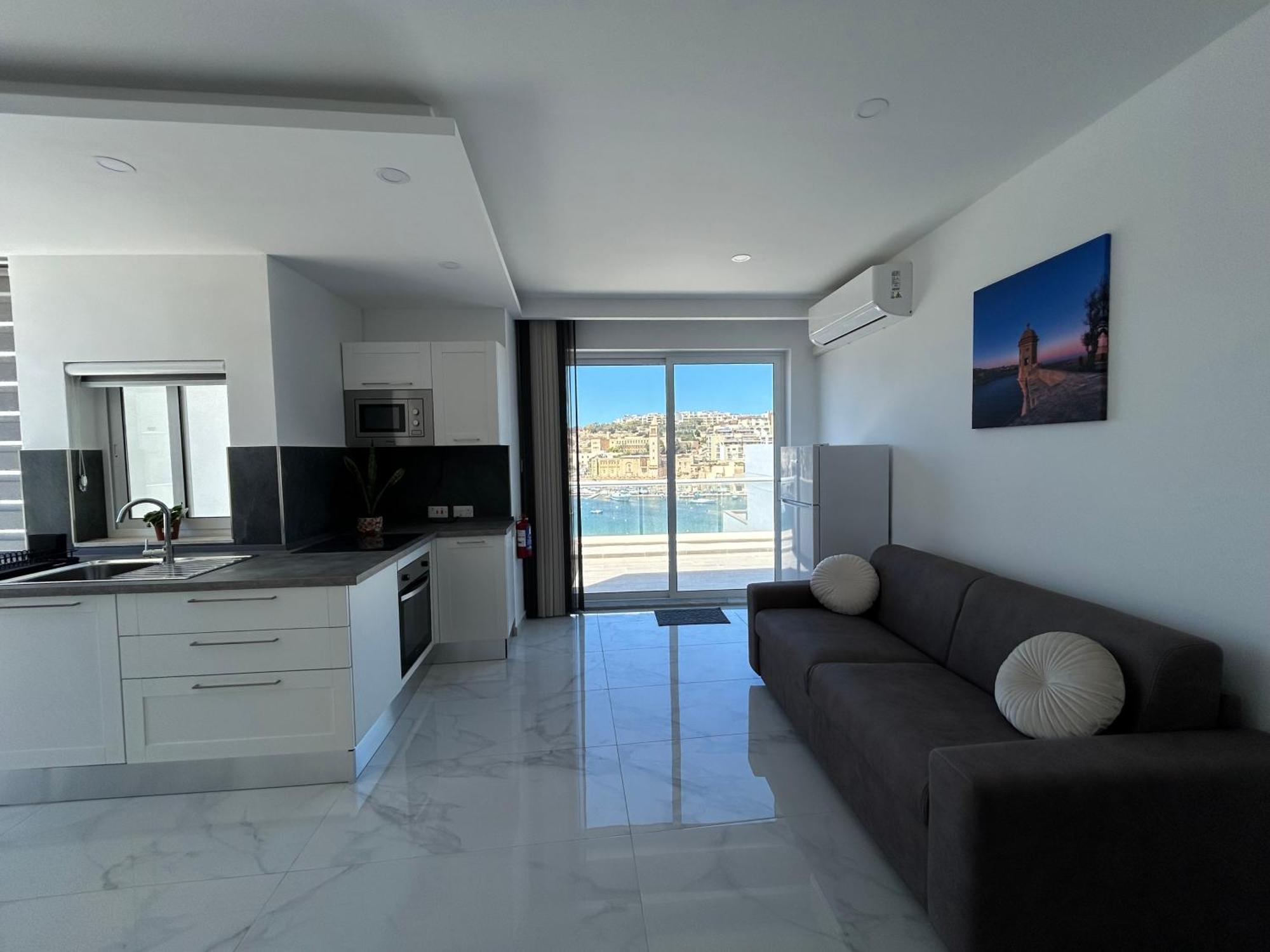 Seaview Setters Penthouse Marsaskala Apartment ภายนอก รูปภาพ
