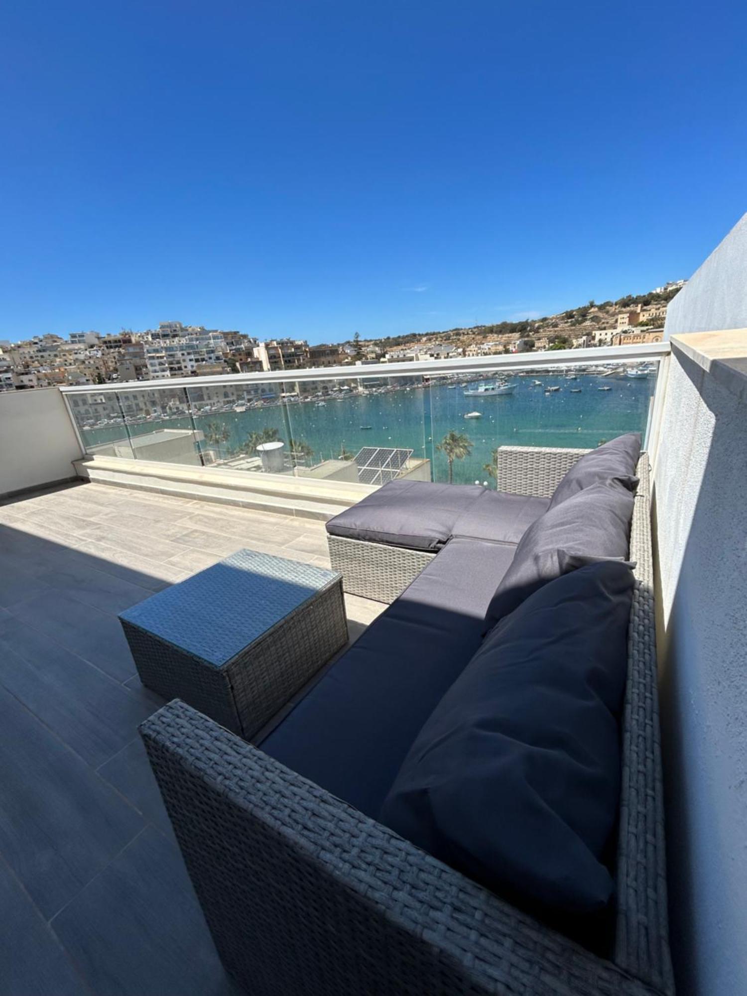 Seaview Setters Penthouse Marsaskala Apartment ภายนอก รูปภาพ
